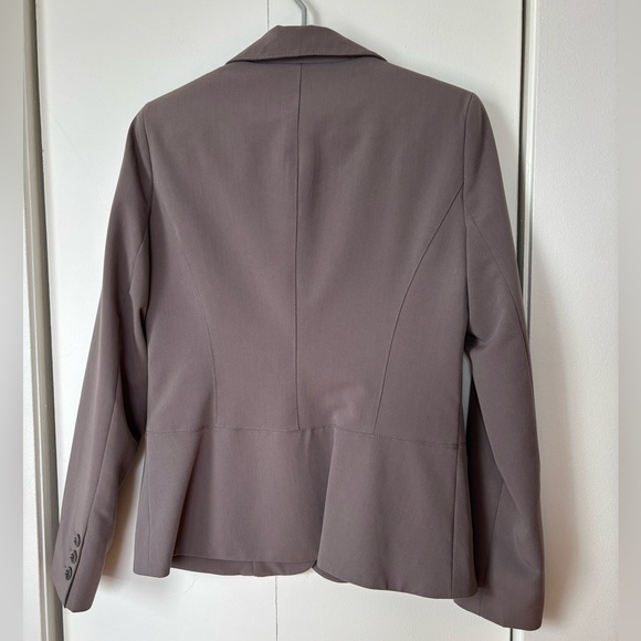 🎉4/30$🎉 San Francisco Taupe Fitted Blazer - Size 5 - Picture 5 of 5